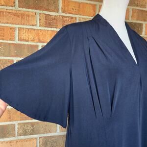 Navy Blue Dress J. McLaughlin Shiloh Size L Stretch Flutter Sleeve Pleated